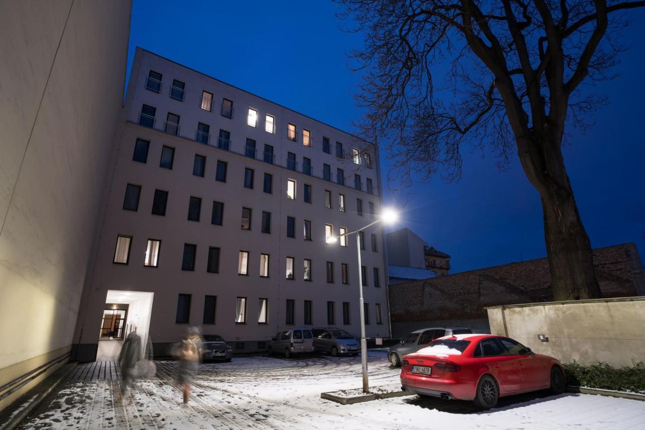 Haas Apartments Downtown With Parking Brno Luaran gambar