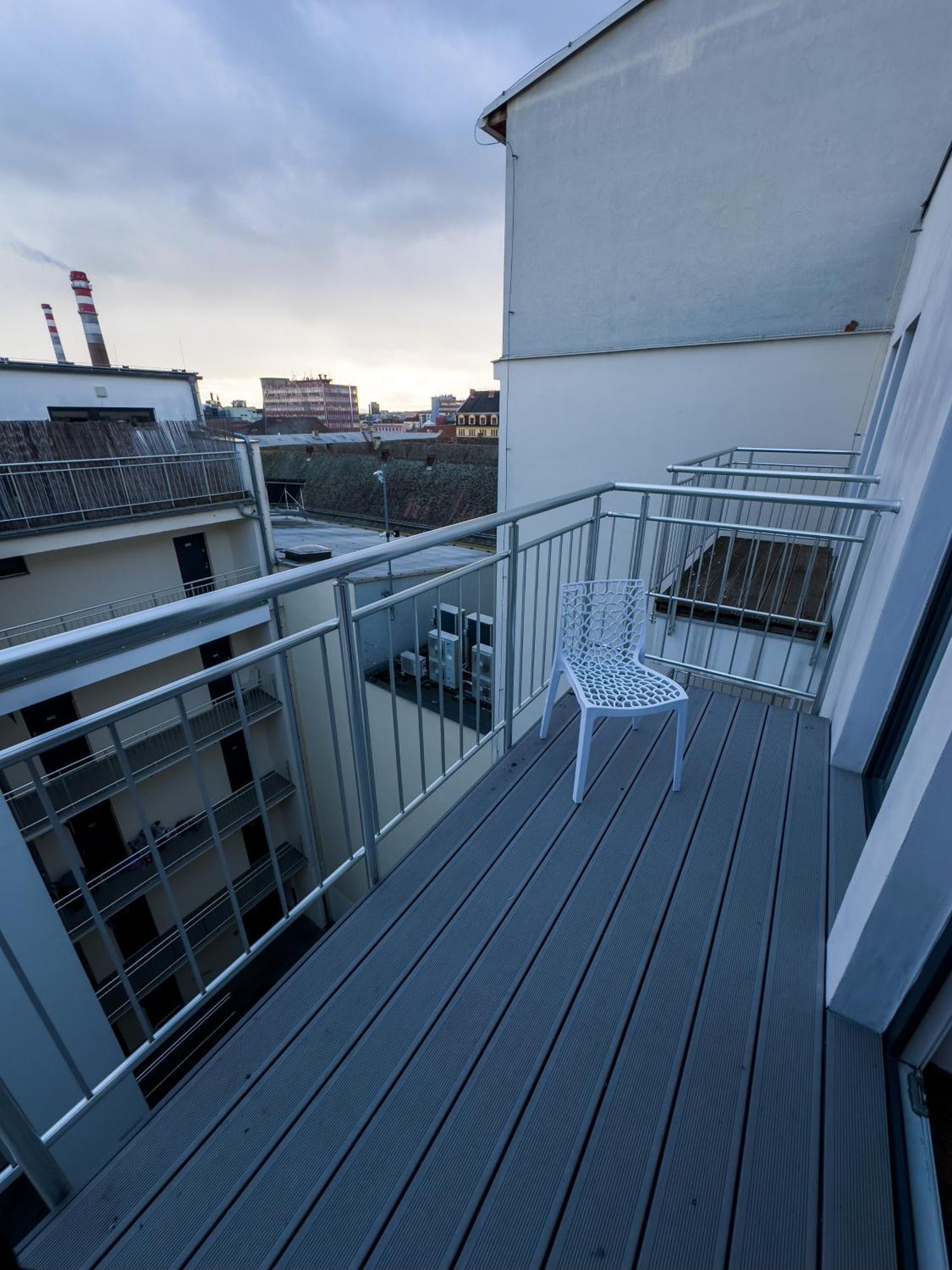 Haas Apartments Downtown With Parking Brno Luaran gambar