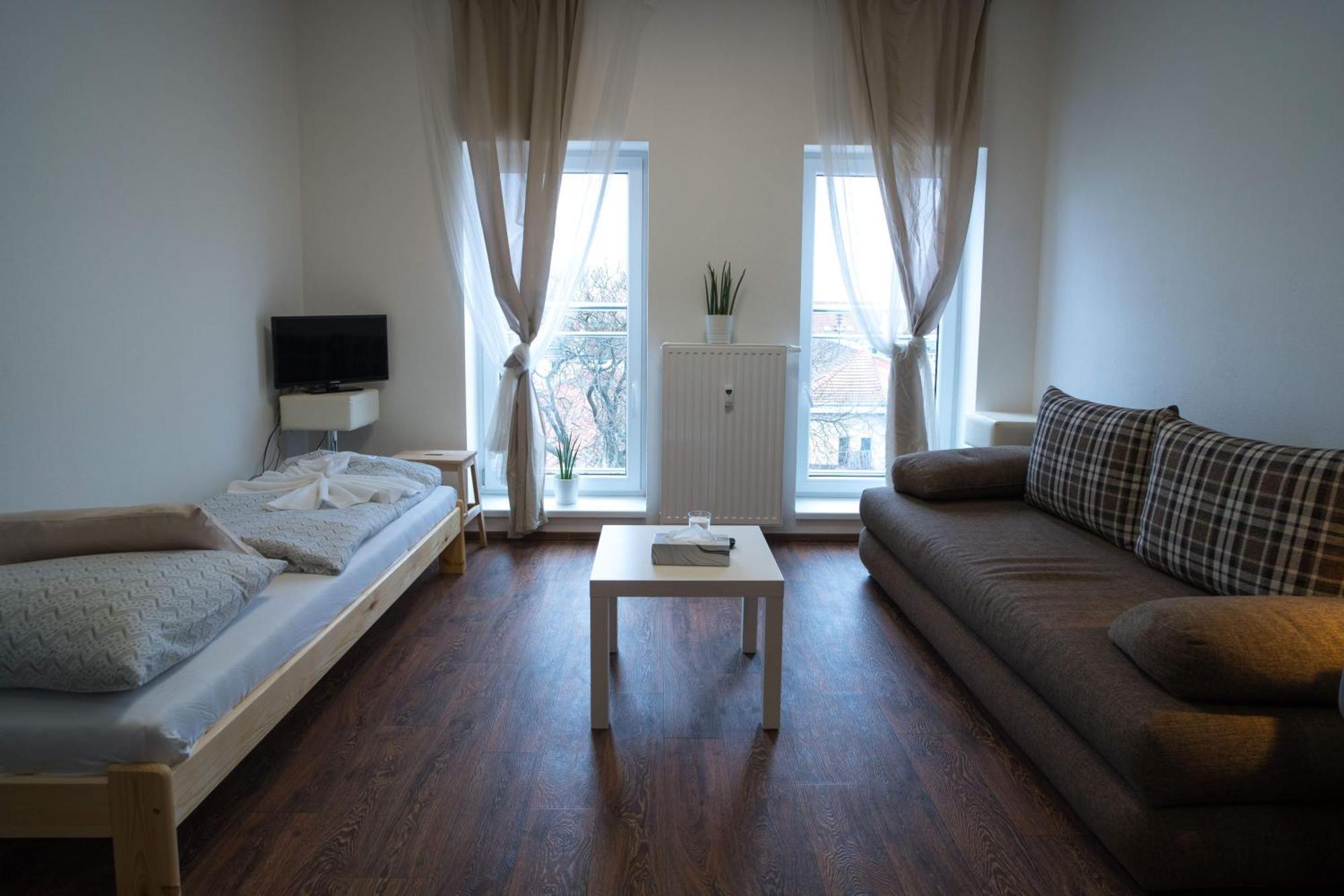 Haas Apartments Downtown With Parking Brno Bilik gambar