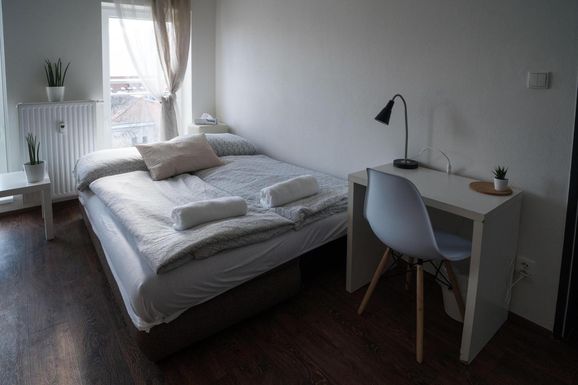 Haas Apartments Downtown With Parking Brno Bilik gambar