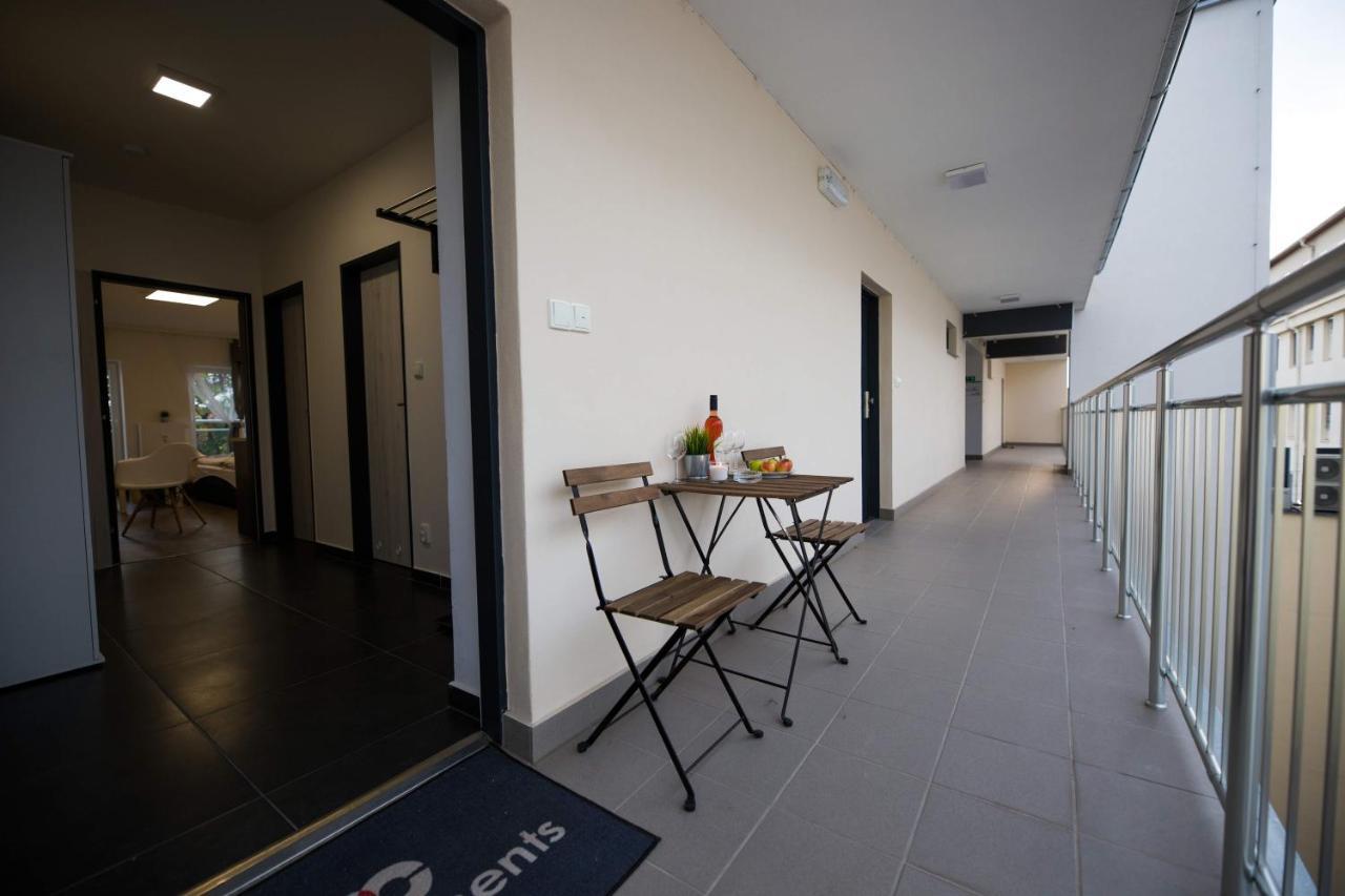 Haas Apartments Downtown With Parking Brno Luaran gambar